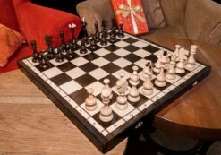 Jeu D'Échecs En Bois Avec Rangement
