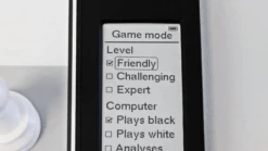 Échiquier Électronique DGT Centaur -Internationalité Échecs Magasin DGT Centaur echiquier electronique acheter jouer aux echecs