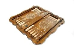 Échiquier Orné Avec Pièces D'Échecs -Internationalité Échecs Magasin echiquier avec pieces backgammon