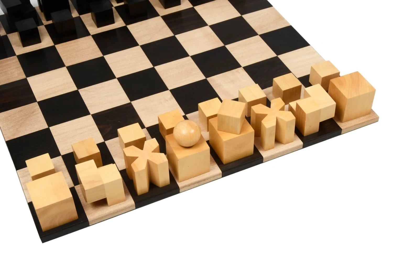 Échiquier En Bois Avec Pions 4 Échiquier En Bois Avec Pions – Image 2