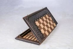 Échiquier Et Backgammon Avec Son Jeu D'Échecs -Internationalité Échecs Magasin echiquier backgammon jeu echecs cavalie