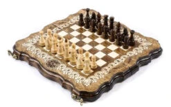 Échiquier En Bois Moderne Et Son Jeu D'Échecs