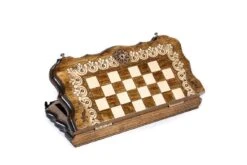 Échiquier En Bois Moderne Et Son Jeu D'Échecs -Internationalité Échecs Magasin echiquier bois massif jeu echecs cavalier