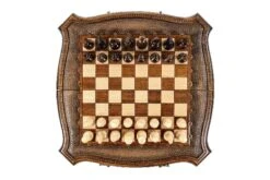 Échiquier En Bois Sculpté Et Son Jeu D'Échecs -Internationalité Échecs Magasin echiquier bois sculpte roi