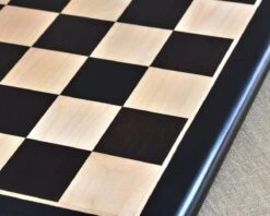 Échiquier En Bois D'ébène Et De Buis -Internationalité Échecs Magasin echiquier buis bois