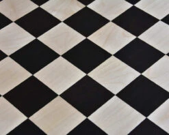 Échiquier En Bois D'ébène Et De Buis -Internationalité Échecs Magasin echiquier buis ebene