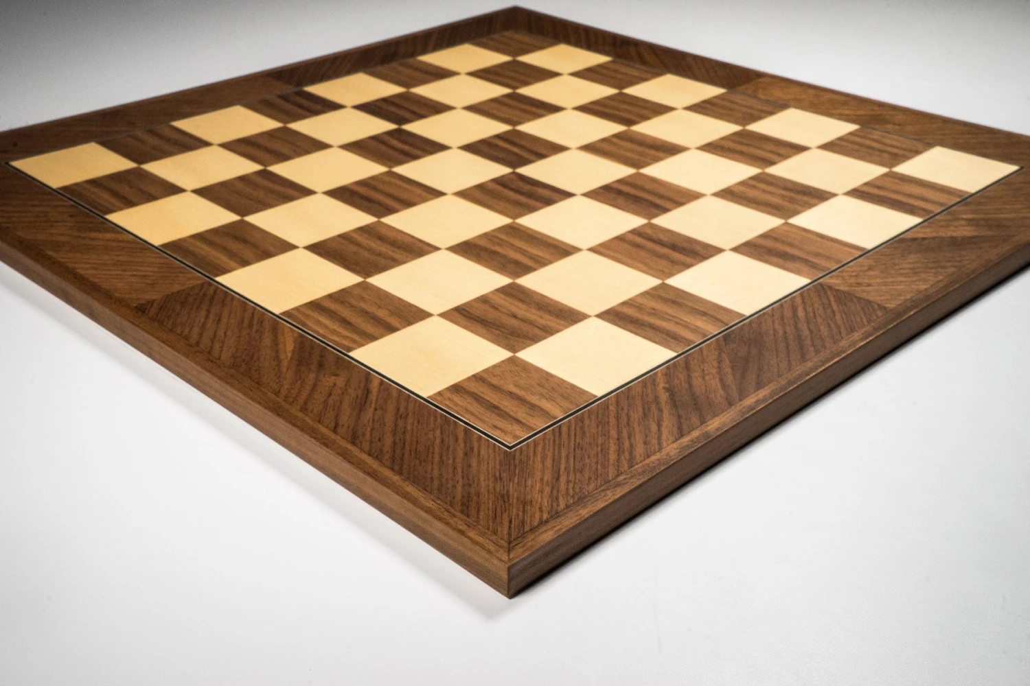 Échiquier Deluxe En Essence D'Érable 2 Échiquier Deluxe En Essence D'Érable