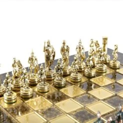 Échiquier Historique Et Son Jeu D'Échecs -Internationalité Échecs Magasin echiquier historique reine