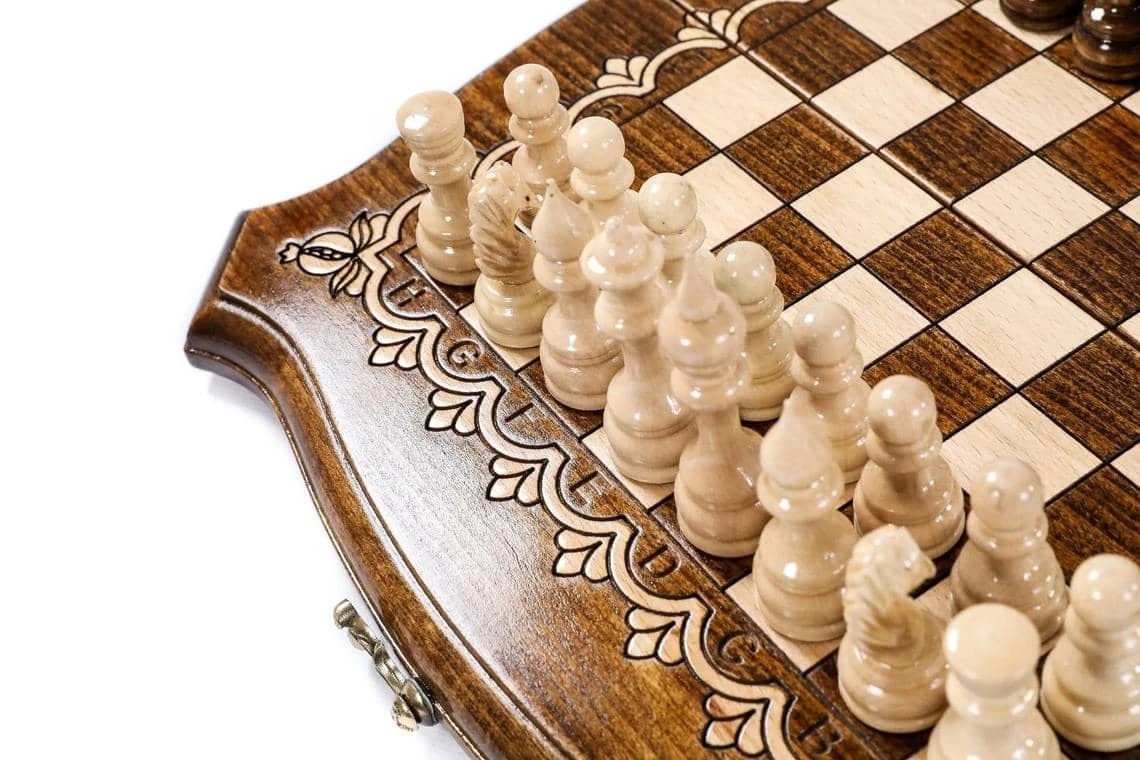 Échiquier Oriental En Bois De Hêtre Et Son Jeu D'Échecs 5 Échiquier Oriental En Bois De Hêtre Et Son Jeu D'Échecs – Image 3