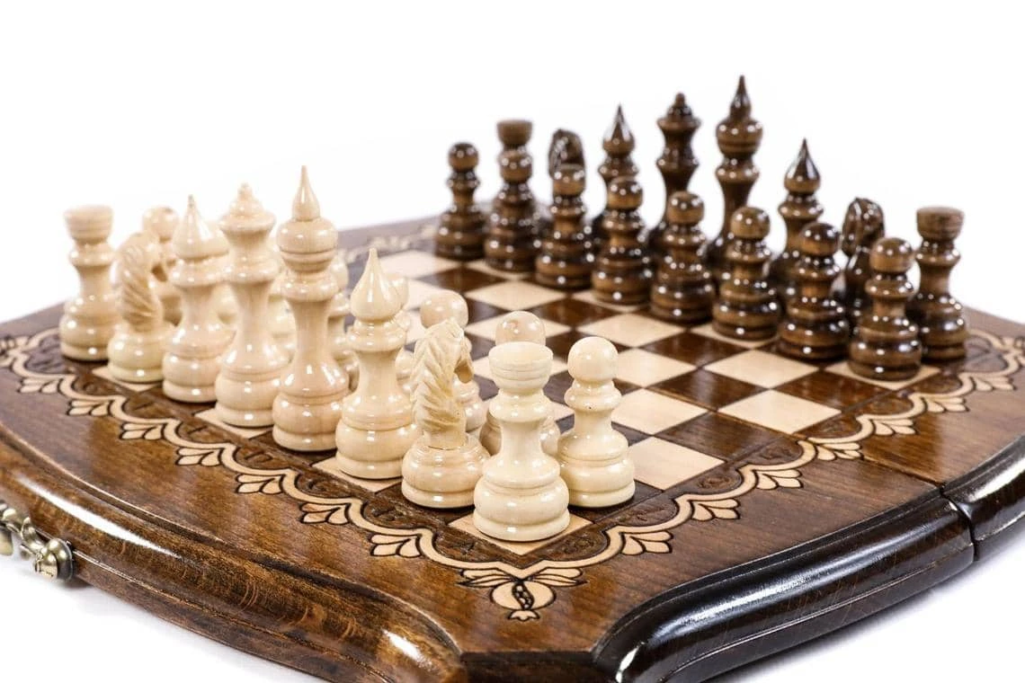 Échiquier Oriental En Bois De Hêtre Et Son Jeu D'Échecs 4 Échiquier Oriental En Bois De Hêtre Et Son Jeu D'Échecs – Image 2