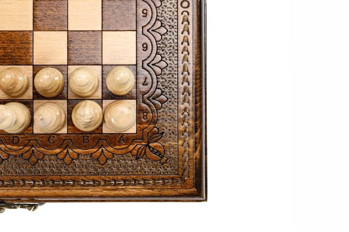 Échiquier Pliable En Bois De Hêtre Et Son Jeu D'Échecs 8 Échiquier Pliable En Bois De Hêtre Et Son Jeu D'Échecs – Image 6
