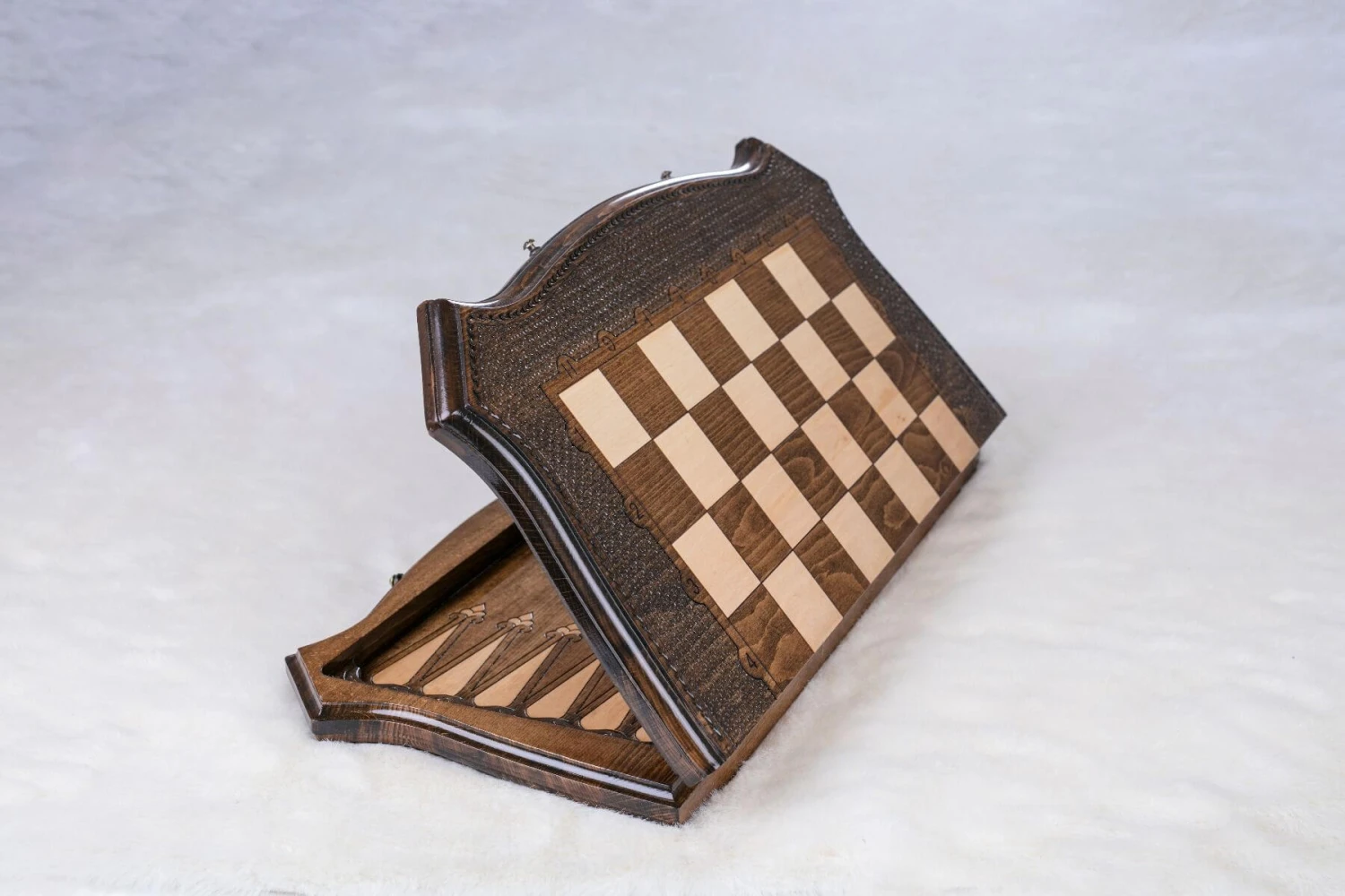 Échiquier Pliant Et Son Jeu D'échecs 8 Échiquier Pliant Et Son Jeu D'échecs – Image 6