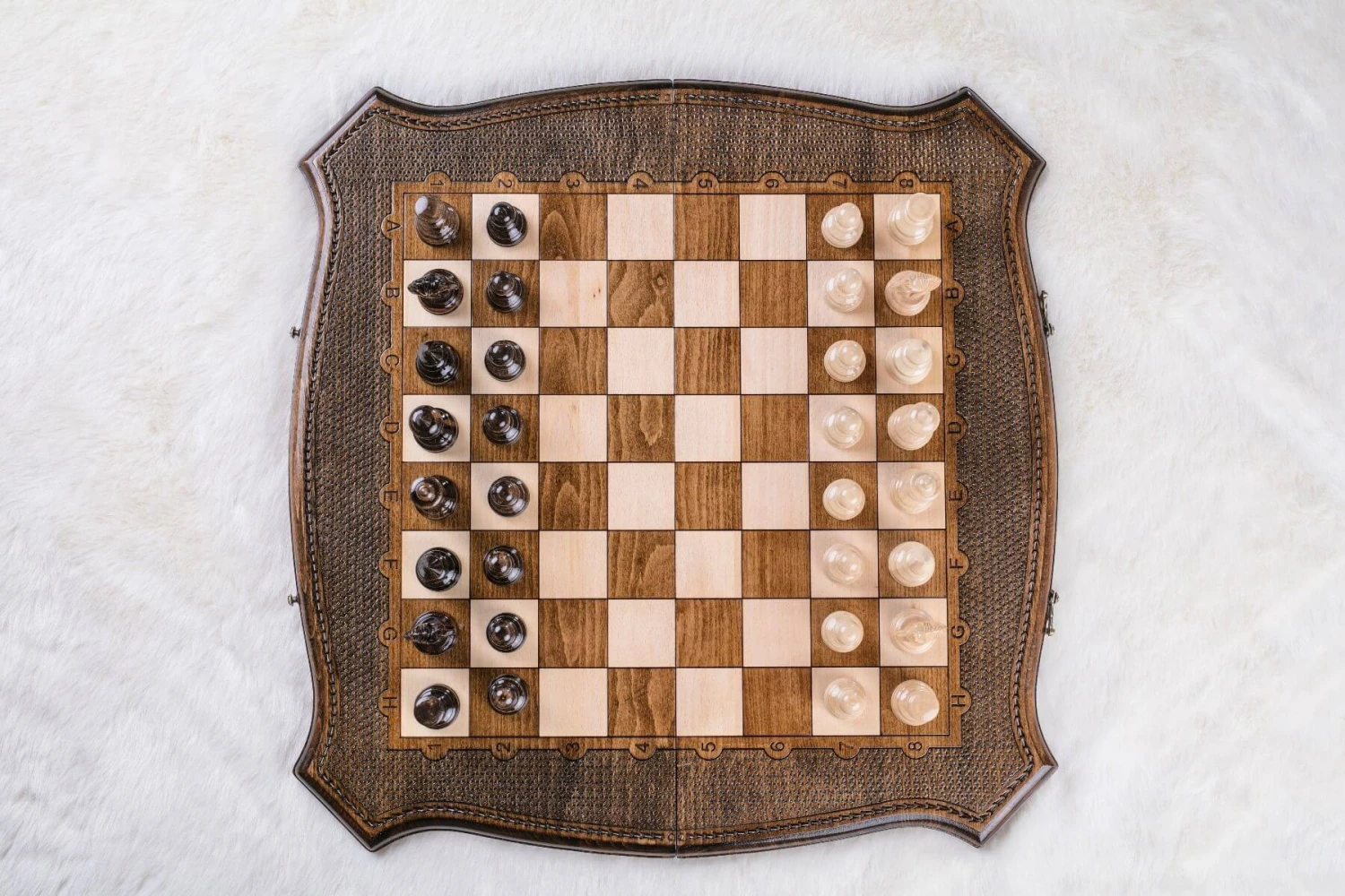 Échiquier Pliant Et Son Jeu D'échecs 5 Échiquier Pliant Et Son Jeu D'échecs – Image 3