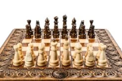 Échiquier Lustré En Hêtre Et Son Jeu D'Échecs En Noyer -Internationalité Échecs Magasin echiquier vernis hetre jeu echecs cavalier