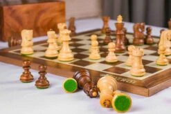 Jeu D'Échecs Distinction En Bois D'Érable Et De Noyer -Internationalité Échecs Magasin hotel 61 min 5000x min