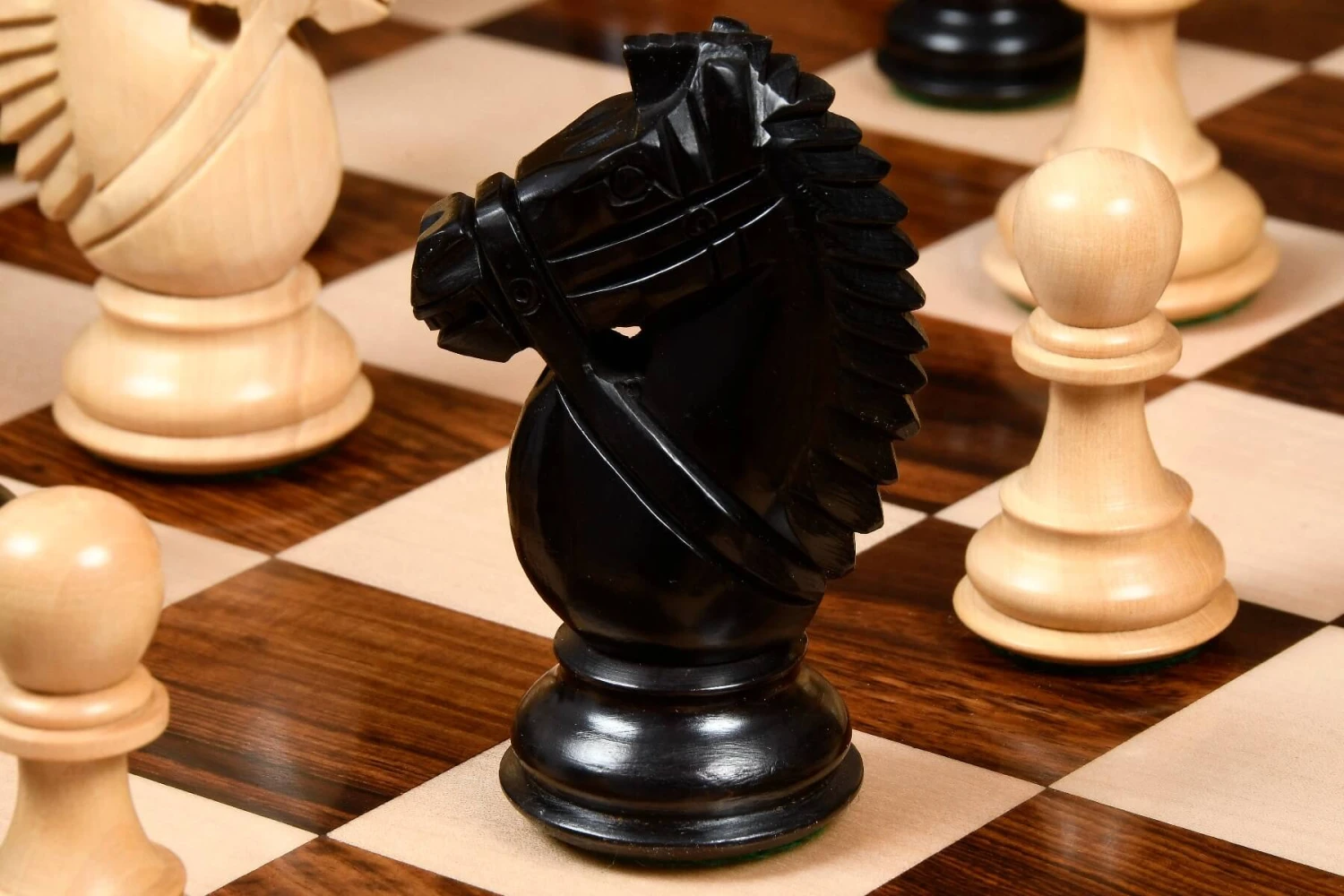 Jeu D'Échecs Complet En Bois Précieux 9 Jeu D'Échecs Complet En Bois Précieux – Image 7