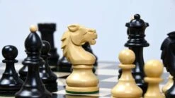 Jeu D'Échecs Fait Main 14 Jeu D'Échecs Fait Main -Internationalité Échecs Magasin jeu dechecs fait main chevalier