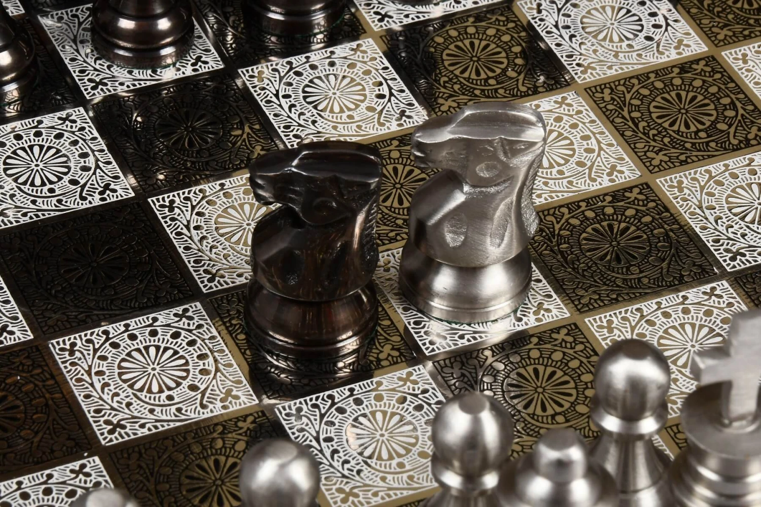 Jeu D'Échecs En Laiton 5 Jeu D'Échecs En Laiton – Image 3