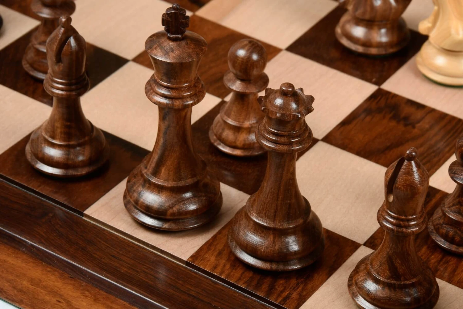 Jeu D'Échecs Staunton Supreme IV En Bois De Rose 9 Jeu D'Échecs Staunton Supreme IV En Bois De Rose – Image 7