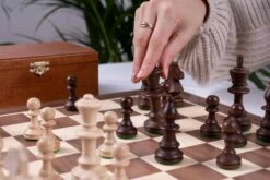 Échiquier En Bois D'Érable Et De Noyer -Internationalité Échecs Magasin jeu echecs erable et noyer boites