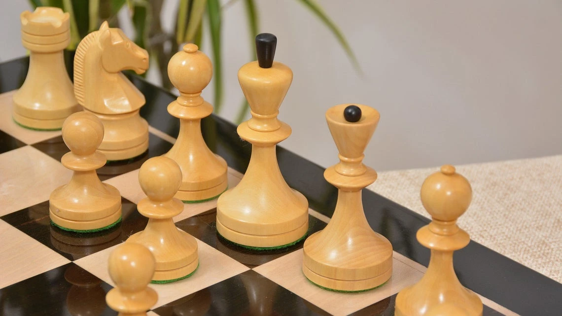 Jeu D'Échecs Russe En Buis Et En Bois D'Ebène 10 Jeu D'Échecs Russe En Buis Et En Bois D'Ebène – Image 8