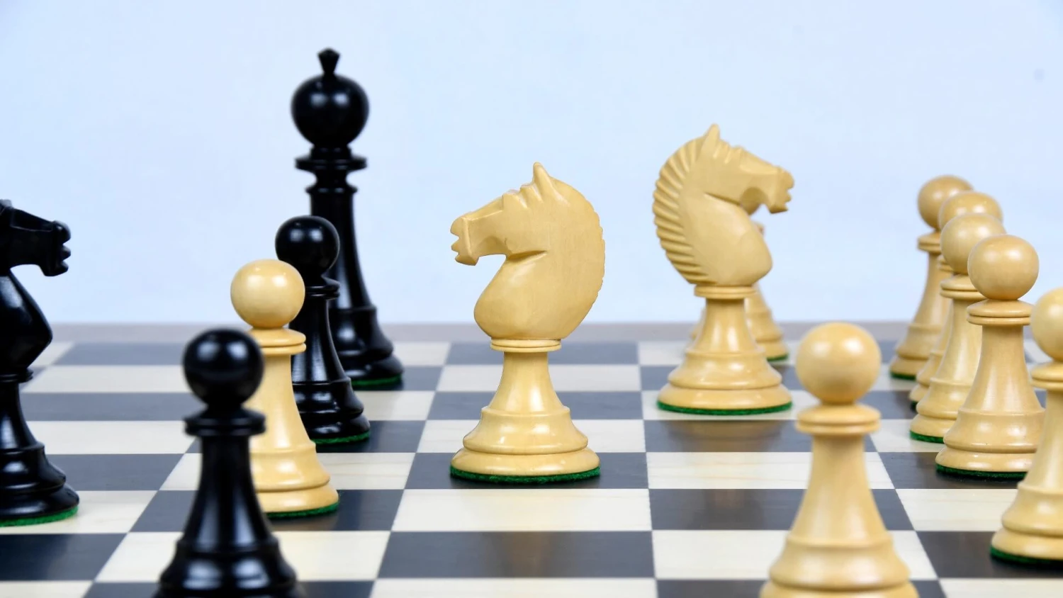 Pièces D'Échecs Régence 4 Pièces D'Échecs Régence – Image 2