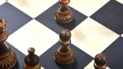 Pièces D'Échecs Artisanales En Bois Brûlé 29 Pièces D'Échecs Artisanales En Bois Brûlé -Internationalité Échecs Magasin pieces echecs artisanales cases