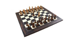 Pièces D'Échecs Artisanales En Bois Brûlé 27 Pièces D'Échecs Artisanales En Bois Brûlé -Internationalité Échecs Magasin pieces echecs artisanales echiquier 7dfd8ec1 a71a 4607 b342 b6b22cecb652