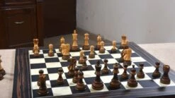 Pièces D'Échecs Artisanales En Bois Brûlé 35 Pièces D'Échecs Artisanales En Bois Brûlé -Internationalité Échecs Magasin pieces echecs artisanales grandes