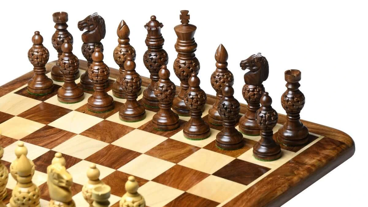 Pièces D'Échecs Modernes 9 Pièces D'Échecs Modernes – Image 7