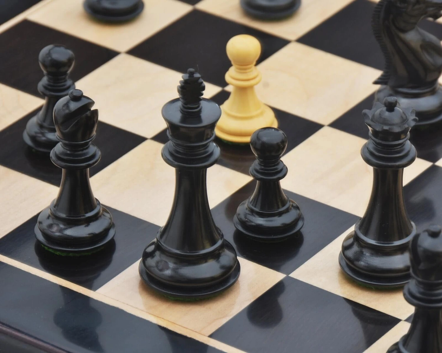 Pièces D'Échecs Vintage 12 Pièces D'Échecs Vintage – Image 10